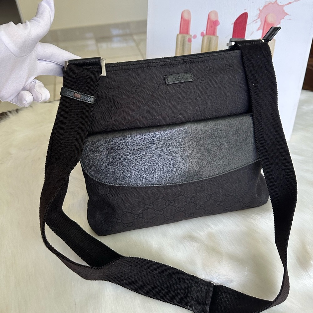 Messenger Bag